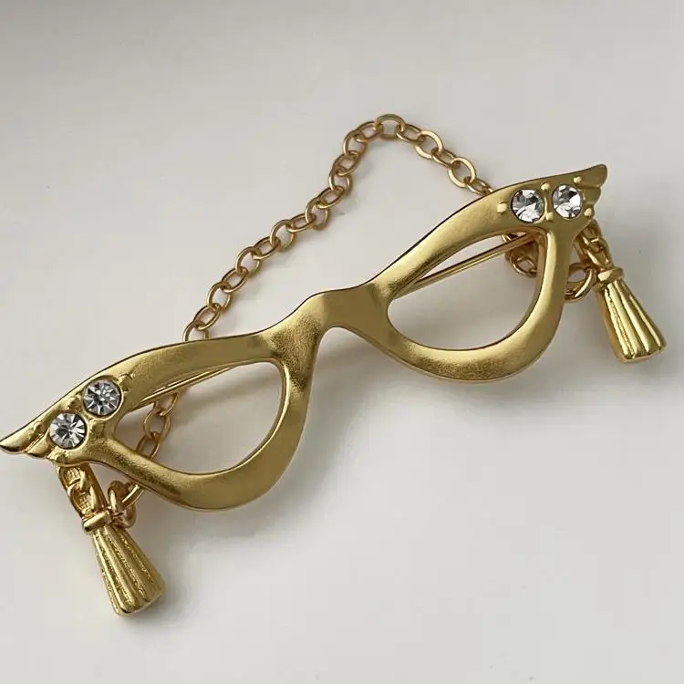 European and American vintage glasses chain, red blue zircon brooch