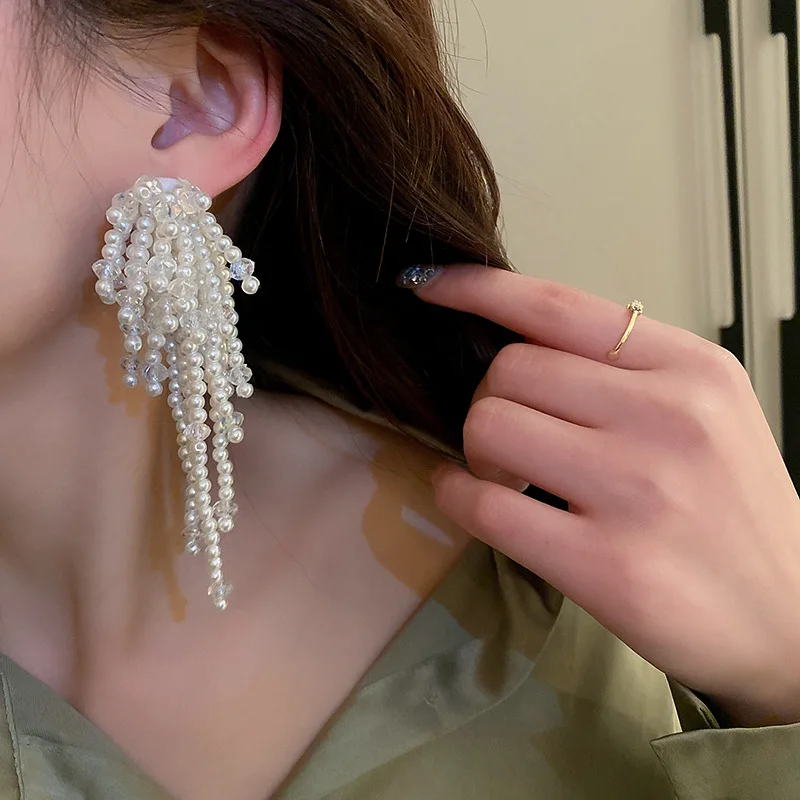 

2022 New Baroque Design Exaggerated Crystal Pearl Flower Tassel Earrings For Women Statement Jewelry Handmade Pearl Pendientes