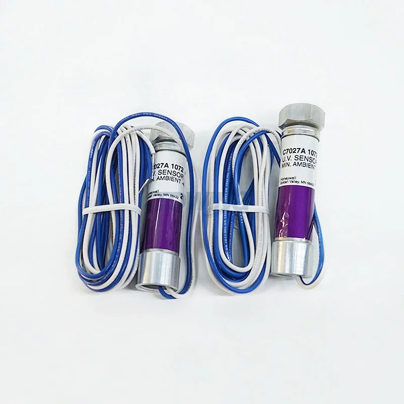 100% новый и оригинальный детектор пламени Honeywell C7027A 1072
