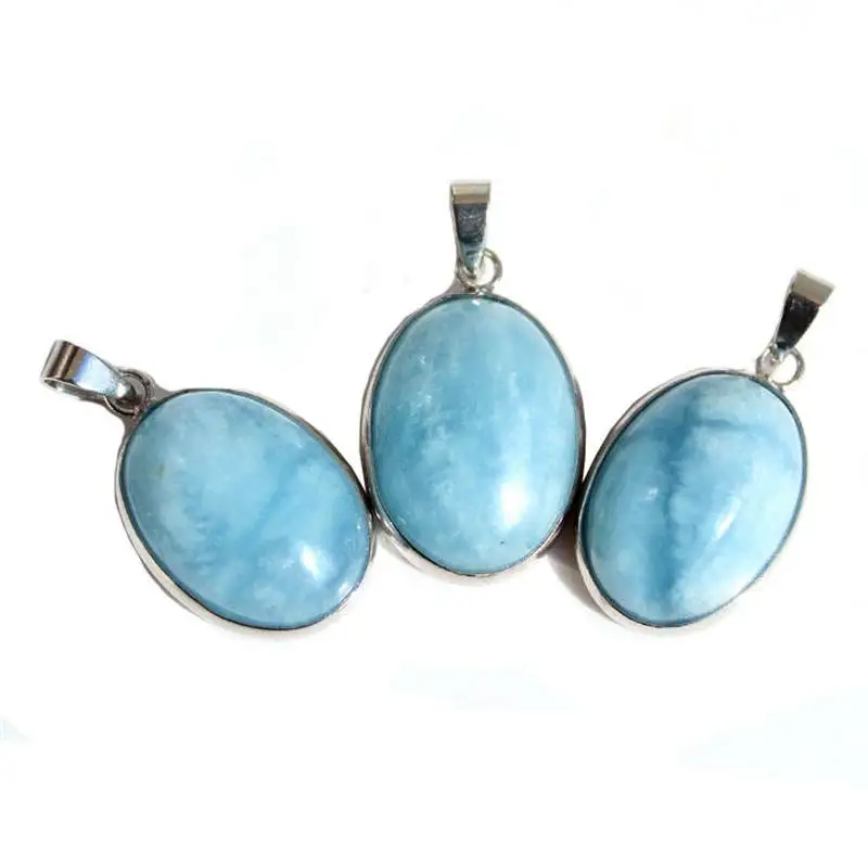 

unit one piece Natural Blue Aquamarine Crystal Pendant
