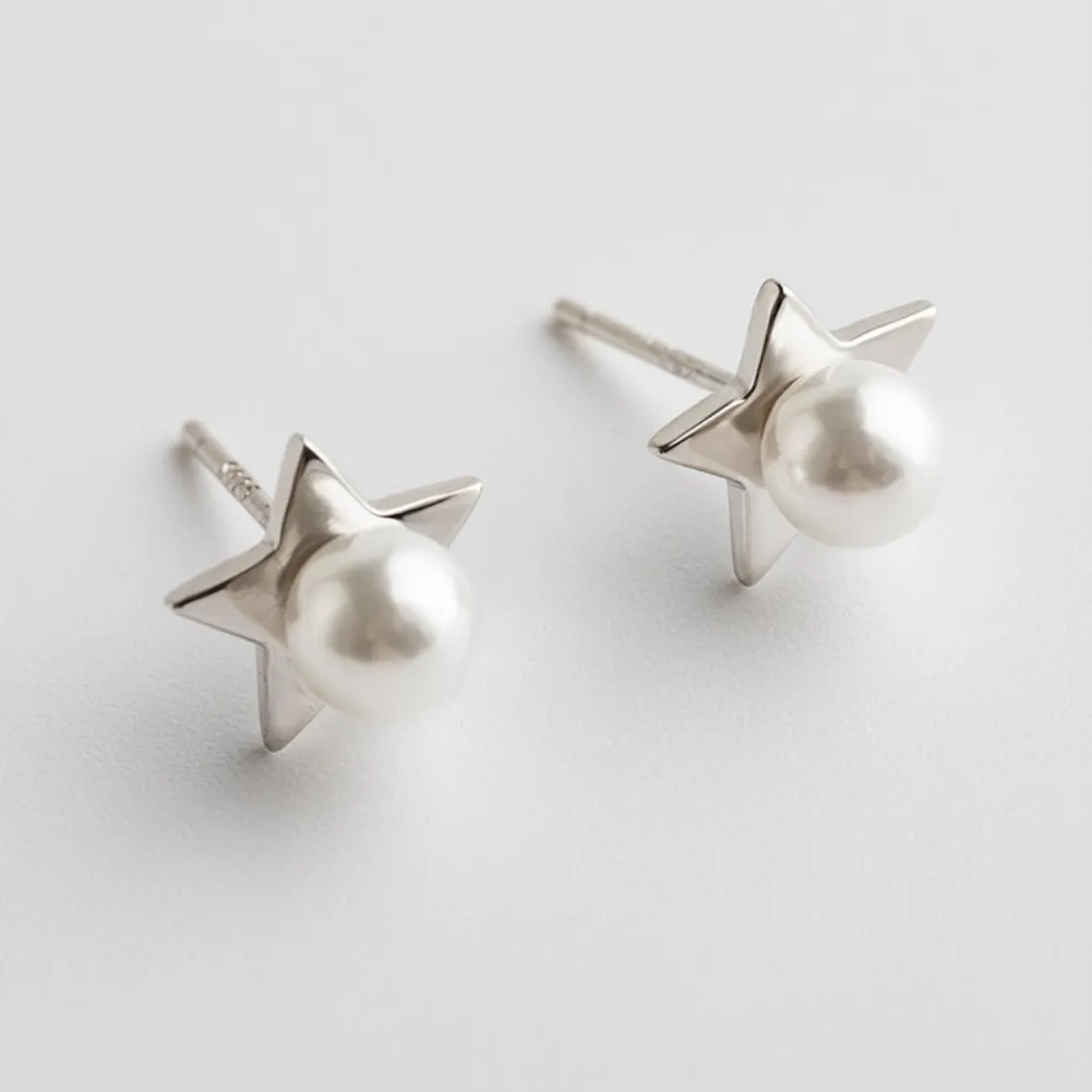 

The New Sterling Silver Stud Earrings Girls Pearl Fashion Personality Silver Ear Pin Star Simple Silver Earrings