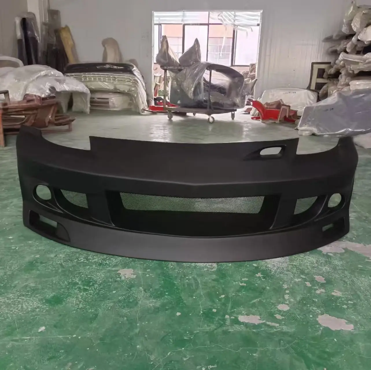 Фото Для Nissan 350Z Z33 2002-2008 годов автомобильные аксессуары FRP волокно Duraflex J-Spec стиль передний бампер подходит №5