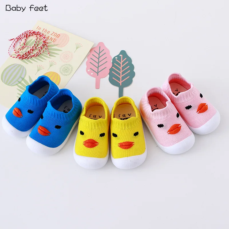 

2023 Boy Girl Fashion Toddler Shoes New Born First Walkers Cute Baby Booties Kid Anti-Slip Sneakers Spring Summer Moccasins Baby