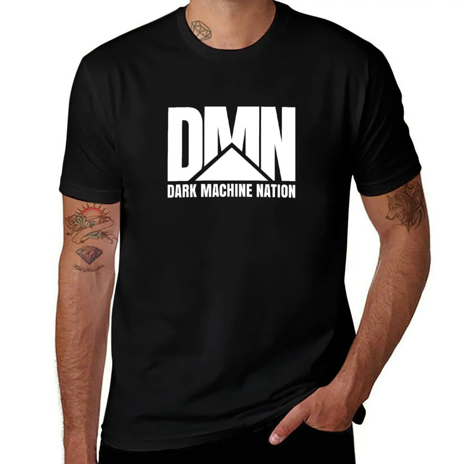Фото Футболка DMN для мужчин, рубашки с графическим логотипом Corporate, рубашки, хлопковая мужская качественная футболка, винтажная футболка №1