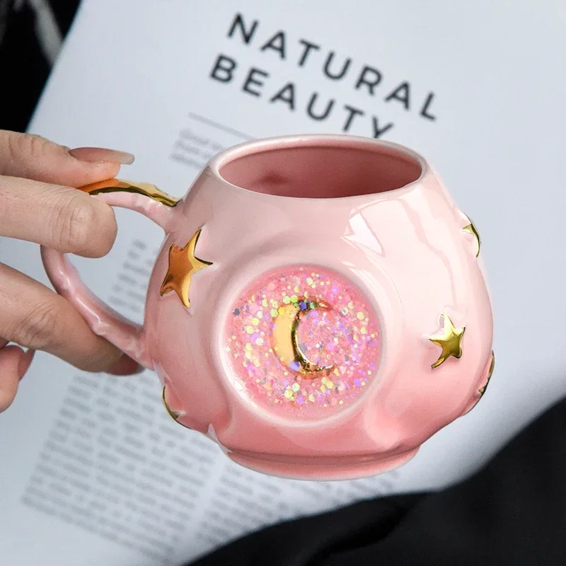 

Керамическая чашка со звездным небом