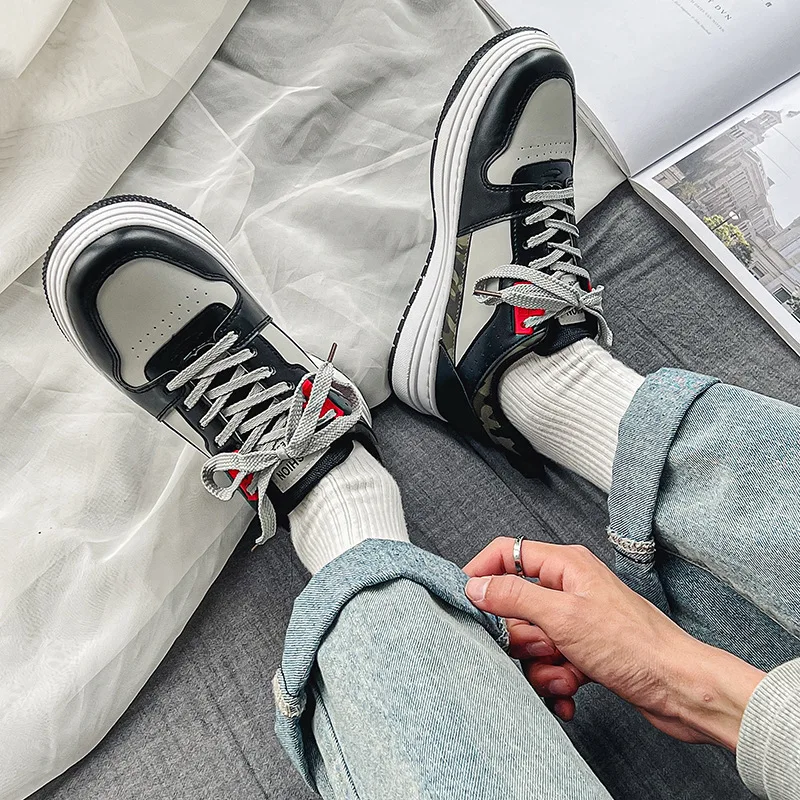 Кроссовки мужские на плоской подошве дышащие Вулканизированная подошва