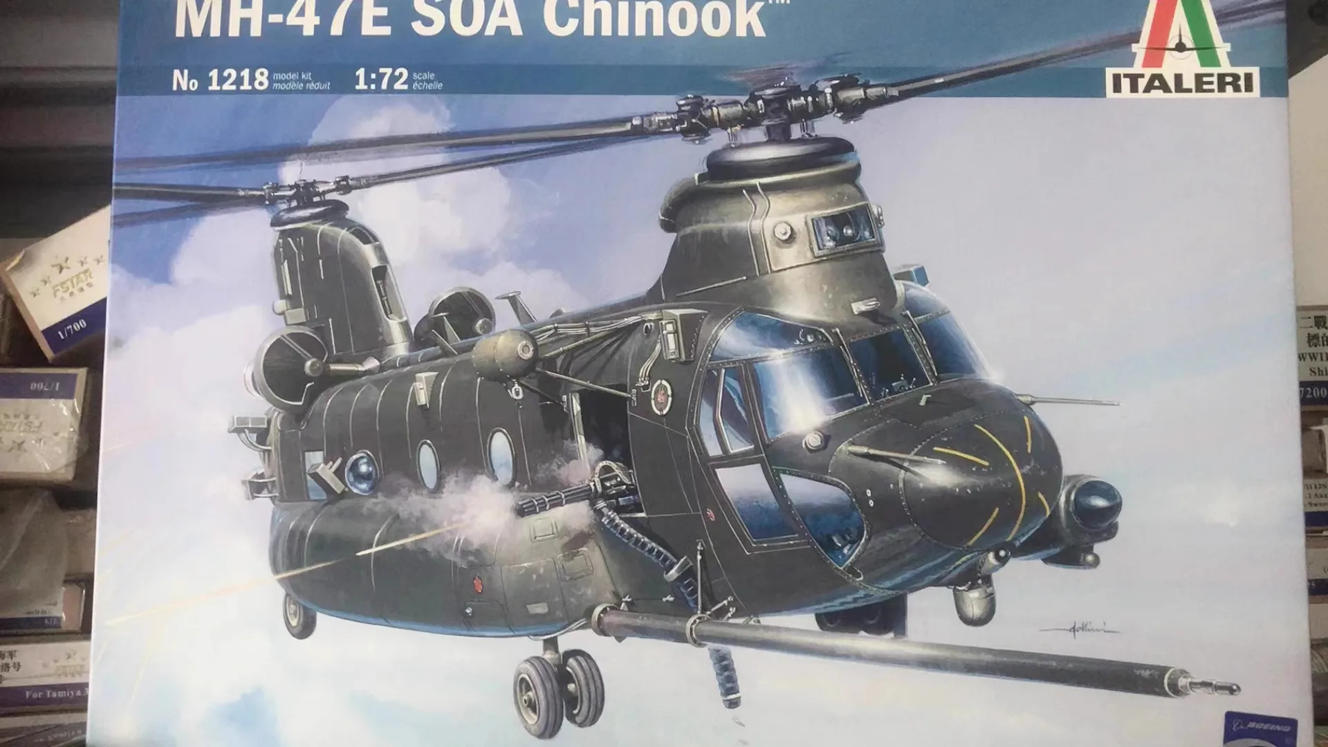 

MH-47E SOA CHINOOK вертолет 1/72 Сборная модель игрушка