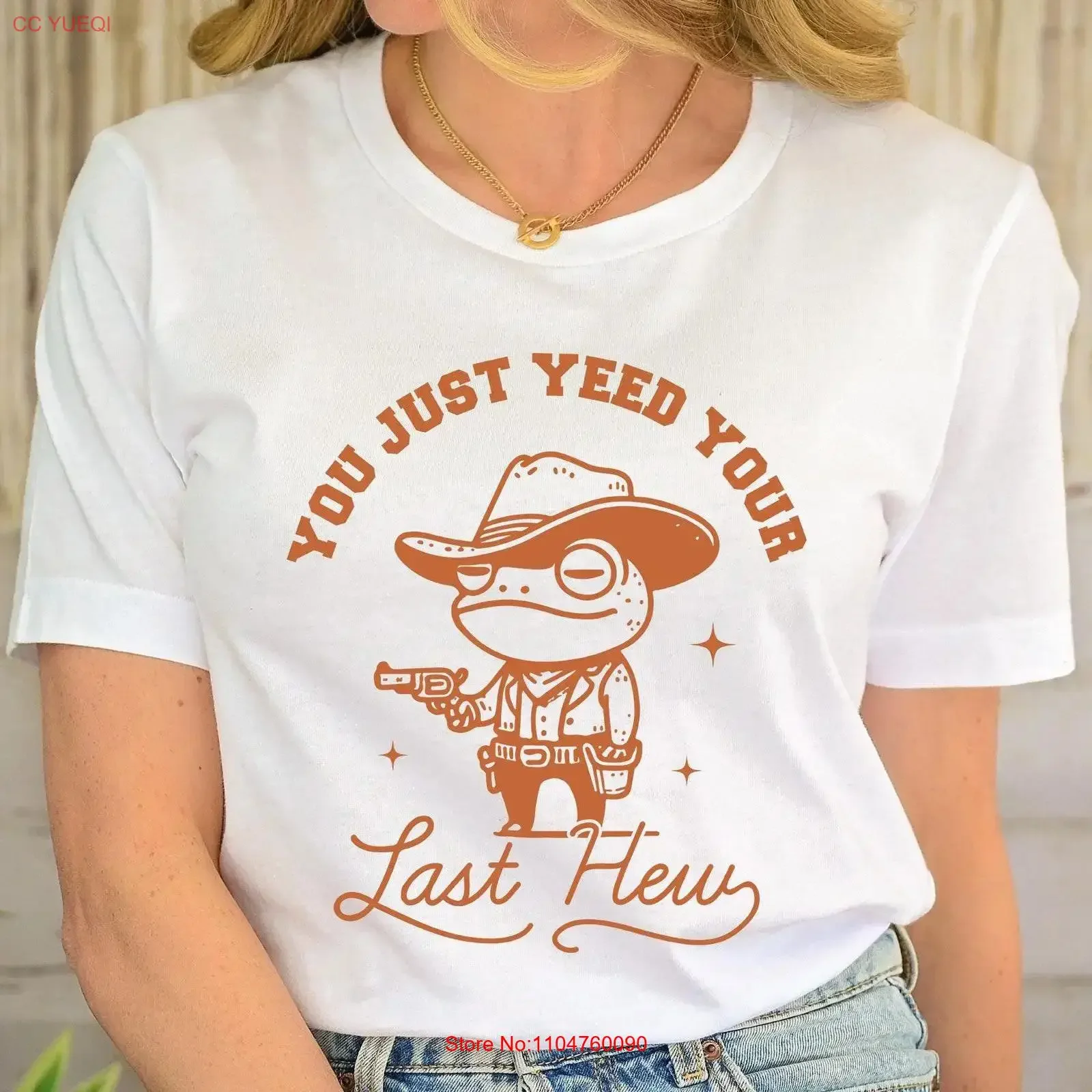 Фото Футболка You Just Yee'd Your Last Haw с забавным принтом лягушки для любителей животных, в стиле вестерн, кантри, ретро, ковбойская, винтажная, с эффектом мема, слегка состаренная №1