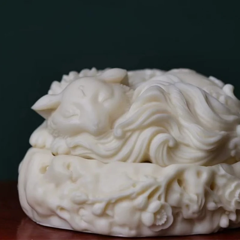 Резной орех цвета слоновой кости с девятью хвостами курильница лисой