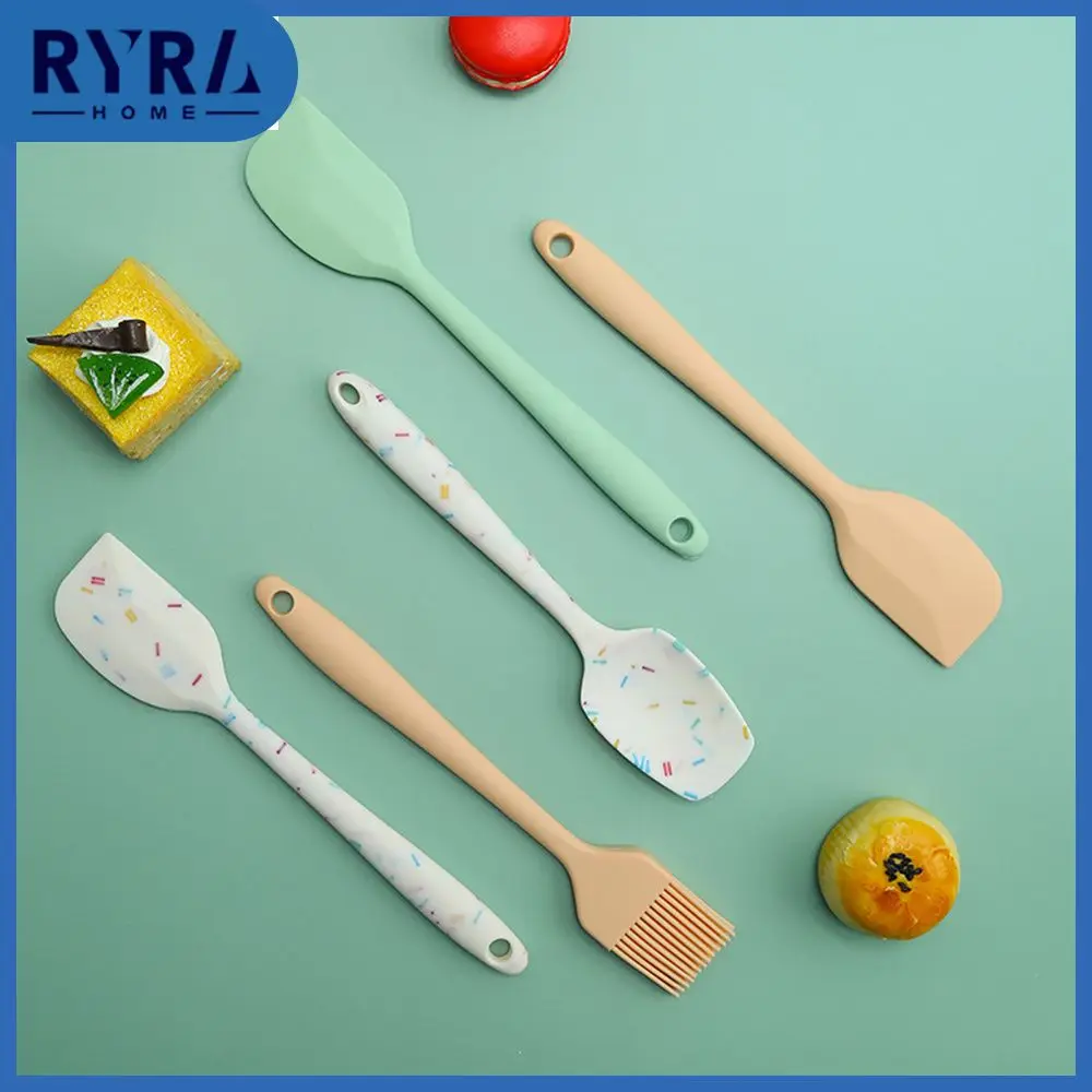 

Small Scraper Oil Brushes 360 Degree Without Dead Angle Household Kitchen Brush Grease Scraper Saving Space Heat-resistant