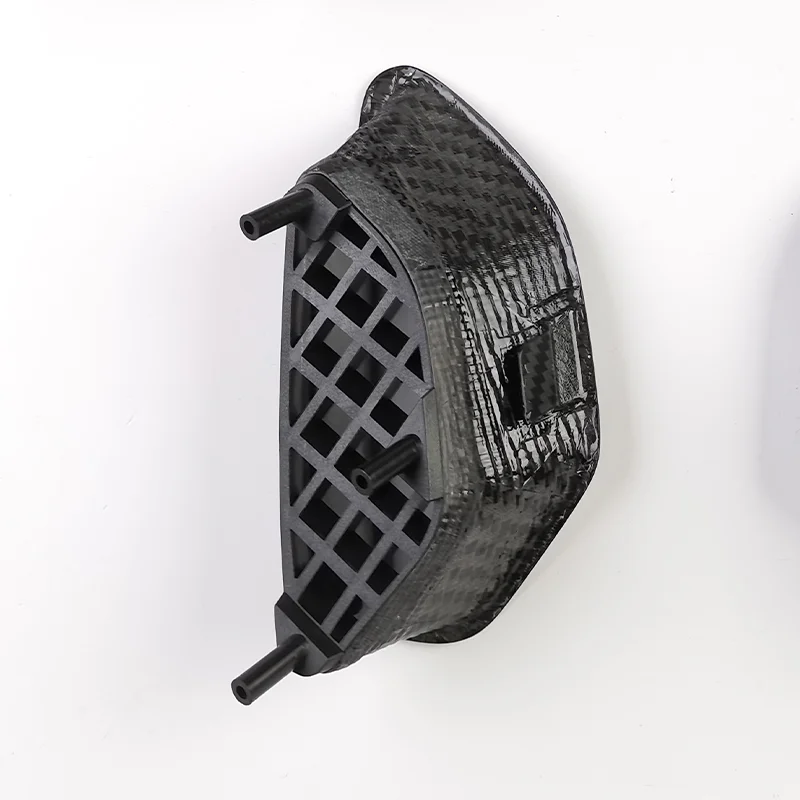 Рисунок 5 - Аксессуары из углеродного волокна Tantan