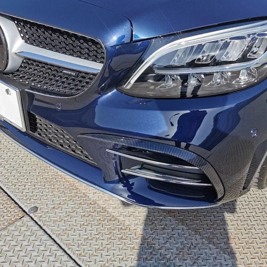 Фото Для Mercedes-Benz C-Class W205 FACELIFT C200 C260 2019-2023: накладка на решетку переднего бампера, декоративная накладка на противотуманные фары, наклейка-полоса №4