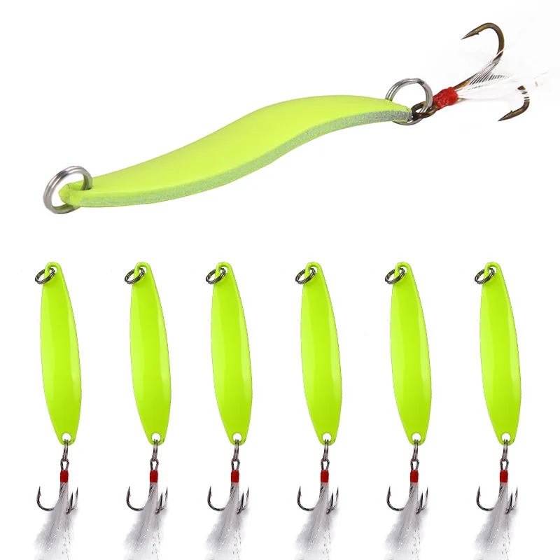 

1Pcs Luminous Spinner Spoon Metal Lures 5g 7g 10g 13g Feather Treble Hook Artificial Bait For Bass Trout Pesca Fishing Tackle