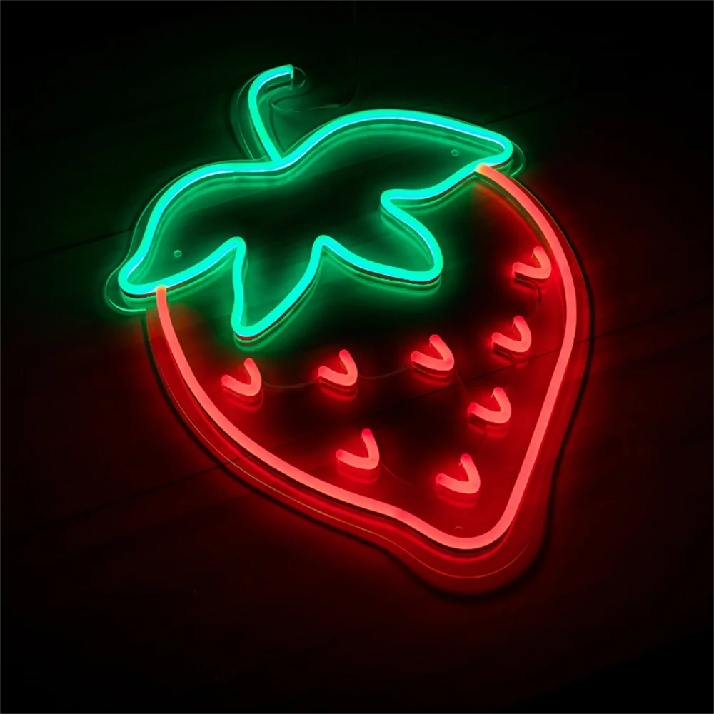 Люстры из фарфора и керамики. Lampa клубника. Клубника лампочка. Ночник. Точечные светильники в детскую комнату.