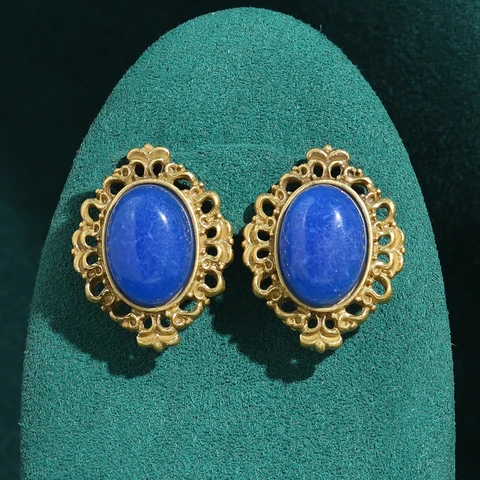 Серьги-гвоздики LOVE GREEN LIVE GREEN голубые из камня