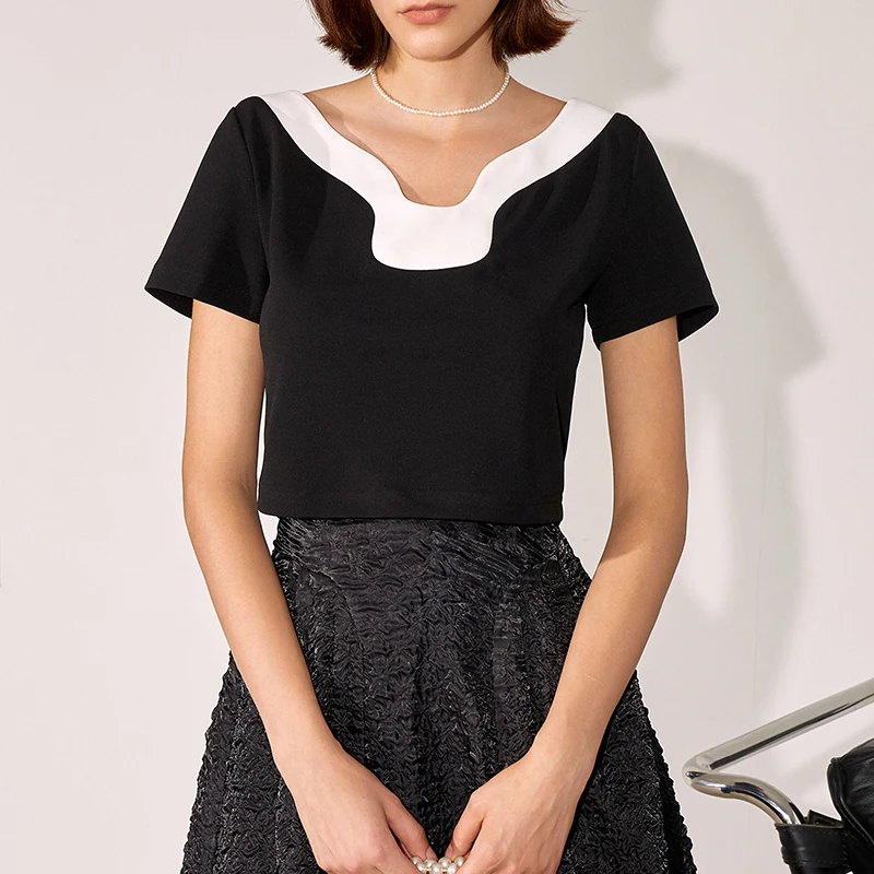 

French temperament high sense short sleeve T-shirt women's new summer niche design stitching short top