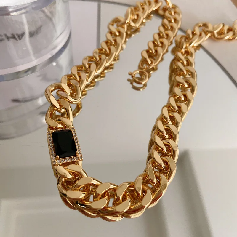 

Fashion black crystal square chain necklace new ins personality long trend elegant ladies metal stylish thick summer neck chain