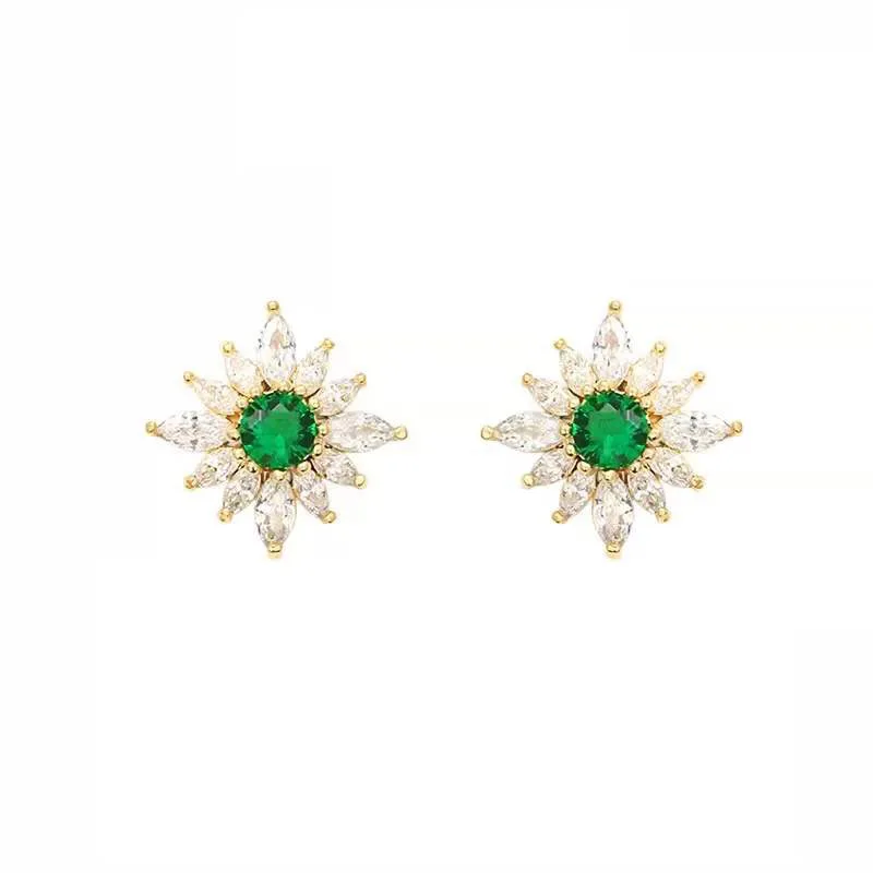 

925 Sterling Silver Gold Plated Flower Stud Earrings for Women Light Luxury Retro Elegant Chrysanthemum Exquisite Girl Earrings