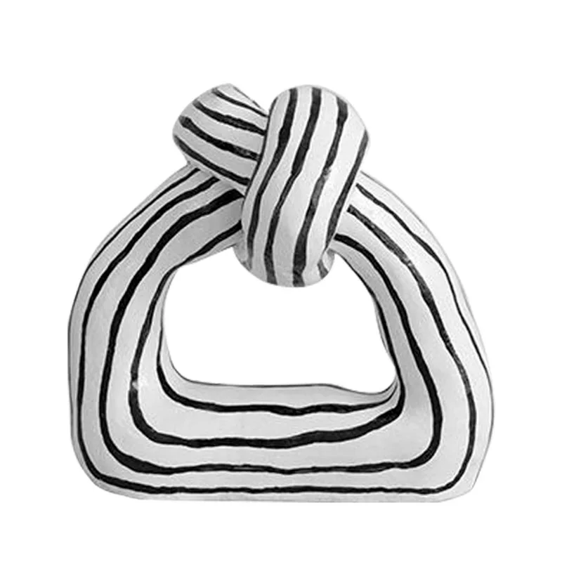 

Индивидуальное Европейское художественное украшение в скандинавском стиле черно-белые полосатые треугольные креативные абстрактные фотообои модель с узлом