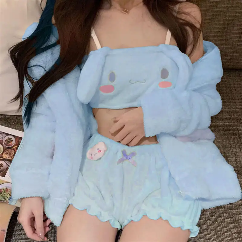 Фото Пижама для девочек Cinnamoroll, осенне-зимняя, новая, с начесом, утолщенная, из кораллового флиса, комплект из двух предметов: топ на бретельках и шорты, милый мультяшный дизайн №1
