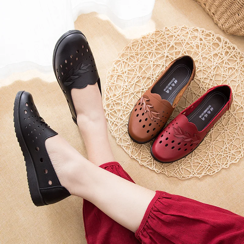Summer Flat Shoes Casual Soft Sole Women Loafers Hollow Out Leather Flats Ladies Spring Daily Office Work Shoes Zapatos De Mujer