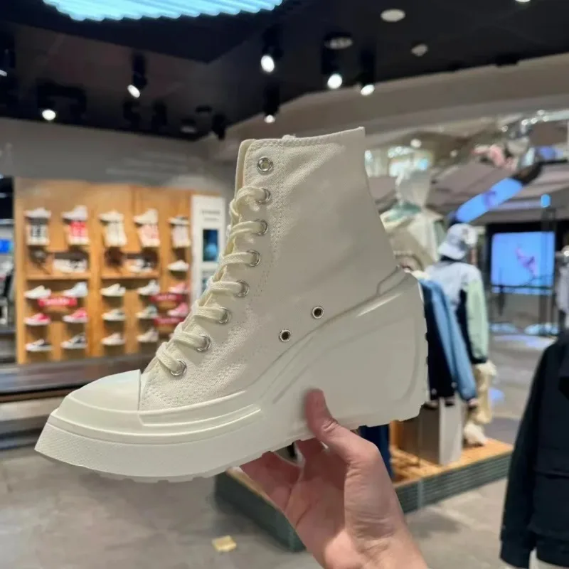 Фото 2025 Высококачественные женские кроссовки на платформе, парусиновые персонализированные роскошные туфли на каблуке, скейтборд, повседневные модные уличные кроссовки на шнуровке №4