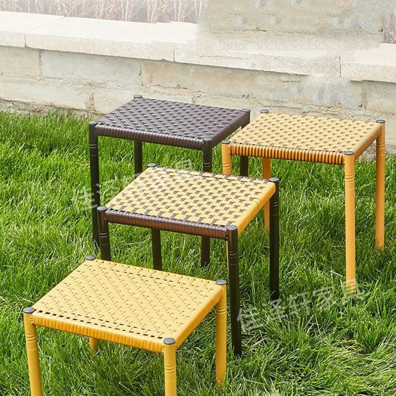 Пластиковый табурет для кухни недорогие минималистичные стулья стул столовой