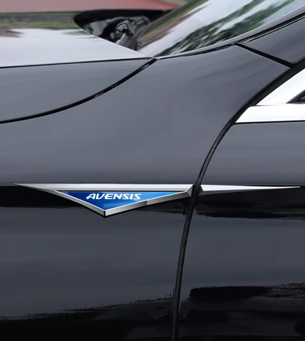 2 шт./набор, наклейки из нержавеющей стали для Toyota Avensis t25 t27