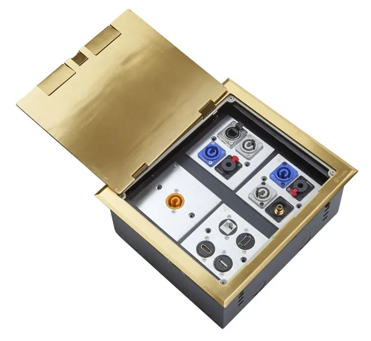 Встраиваемая напольная розетка с электропитанием и передачей данных для четырех