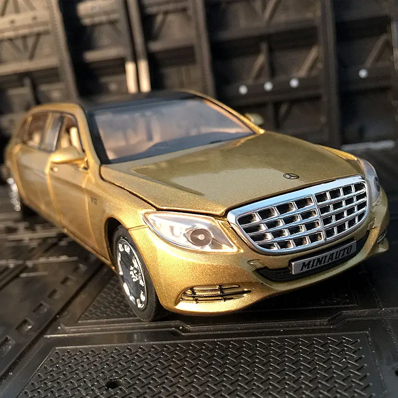 

Модель автомобиля Maybach S650 Luxy из сплава в масштабе 1:32, модель игрушечного автомобиля из литого металла, модель автомобиля, коллекция со звуком и светильник, подарок для детей