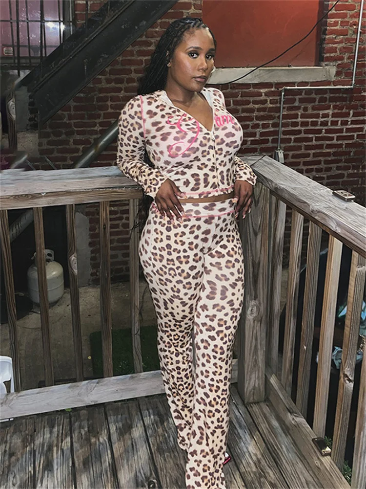 Женский костюм-двойка с леопардовым принтом осенний кардиган капюшоном и брюки