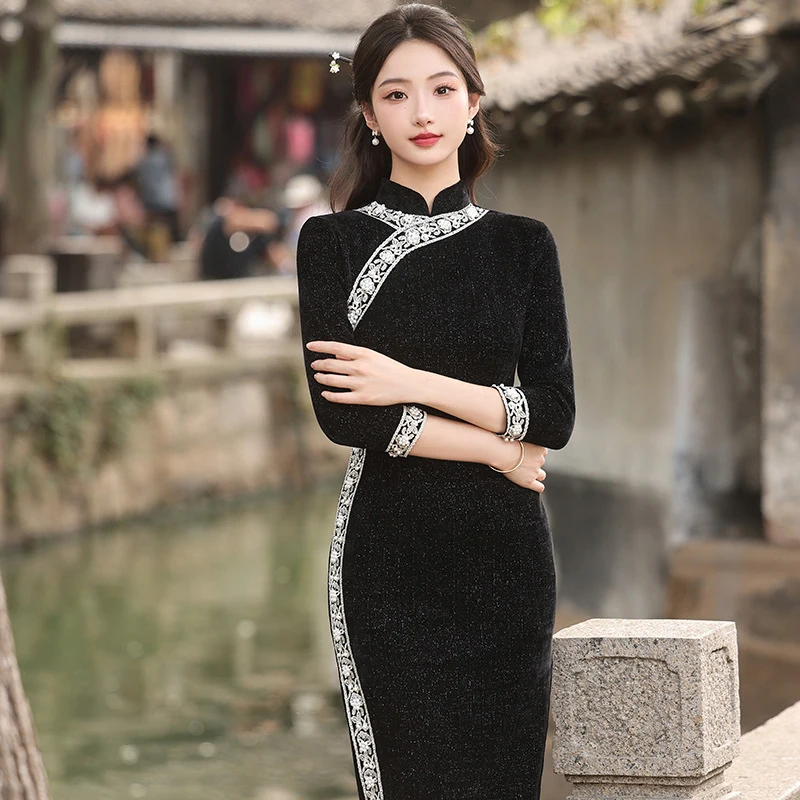 Осенне-зимнее тонкое темпераментное платье новое китайское женское Cheongsam