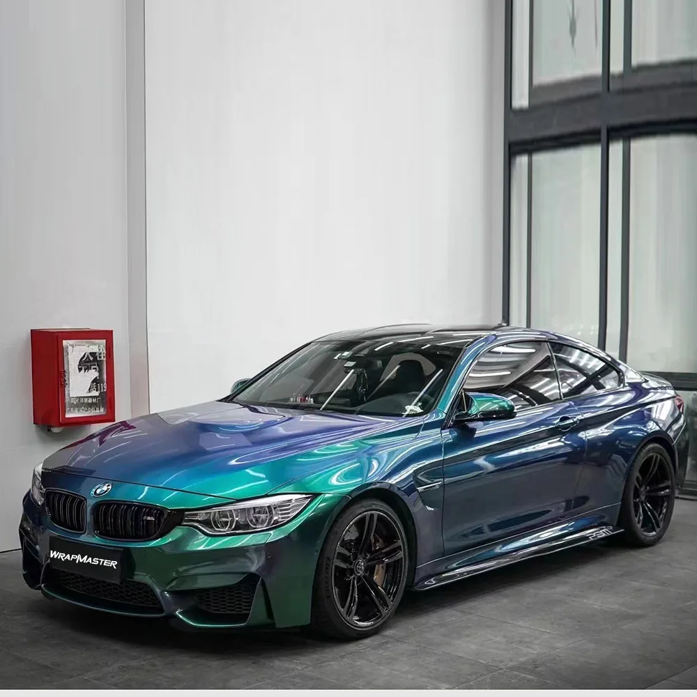 

Adhesive Wrap For Cars PPF Car Film PVC Material Vehicle Decals Diamond Aurora Green Automotive Body Wrap