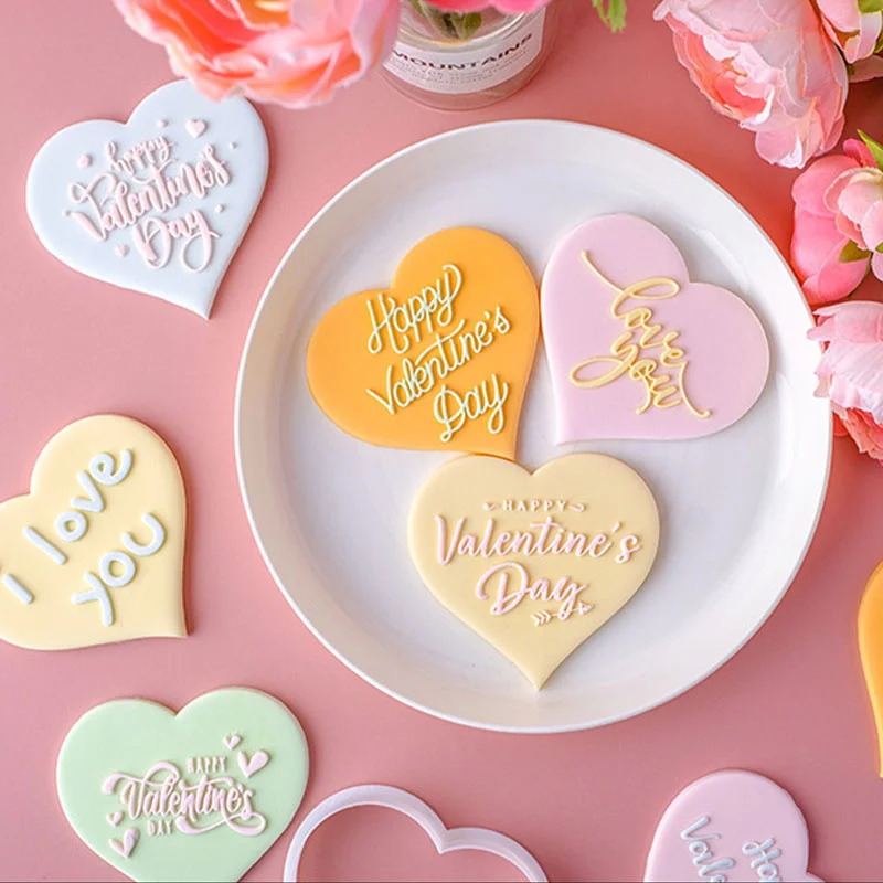 

Valentine's Day Cookie Embosser Mold Acrylic 3D DIY Fondant Sugar Cutter Heart Square Letter Biscuit Molds Pastry Bakeware Tools