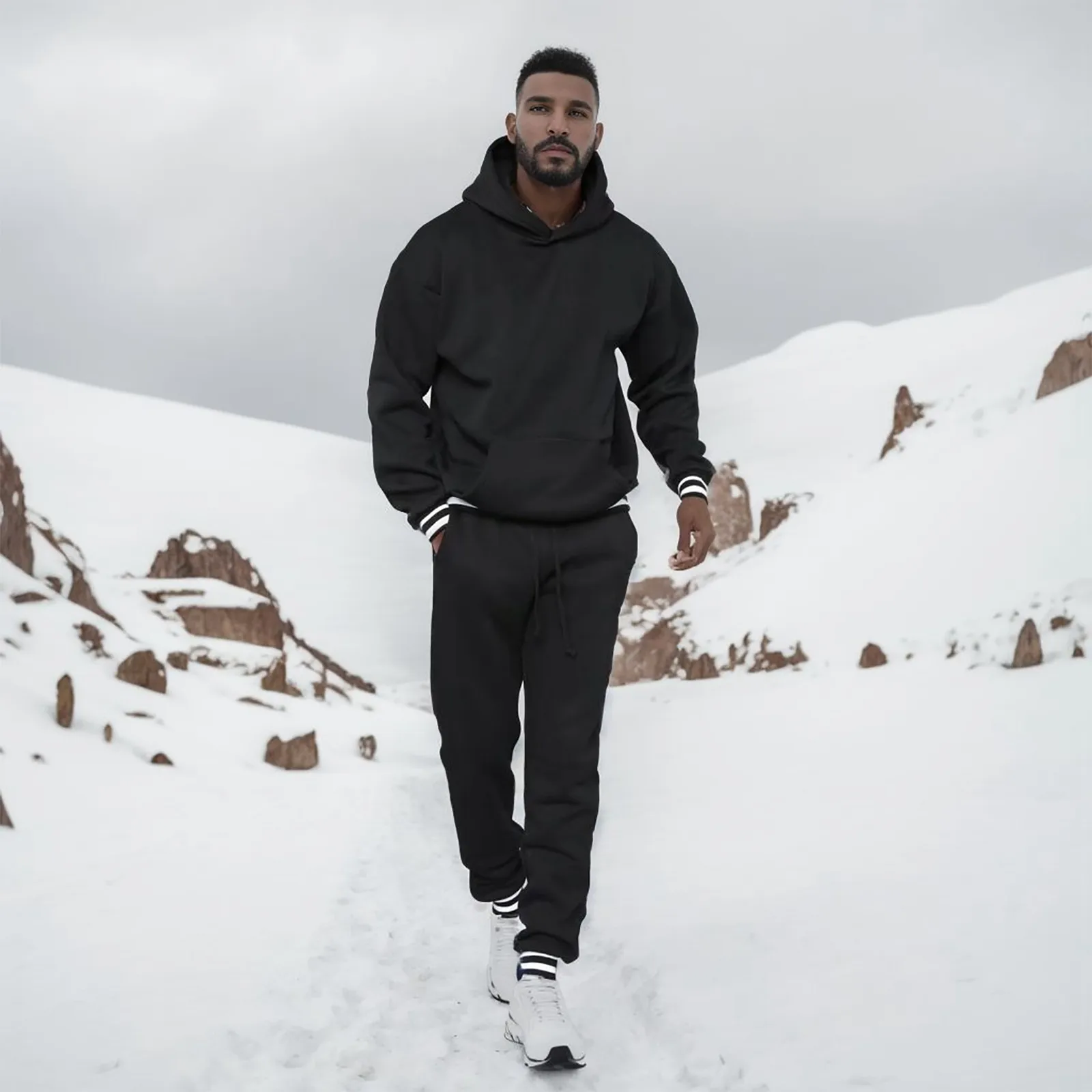 

Men Matching Set Solid Color Long-Sleeve Pocket Hooded Sweatshirt Drawstring Pants Two Piece Set Winter Male Athletic Outfits