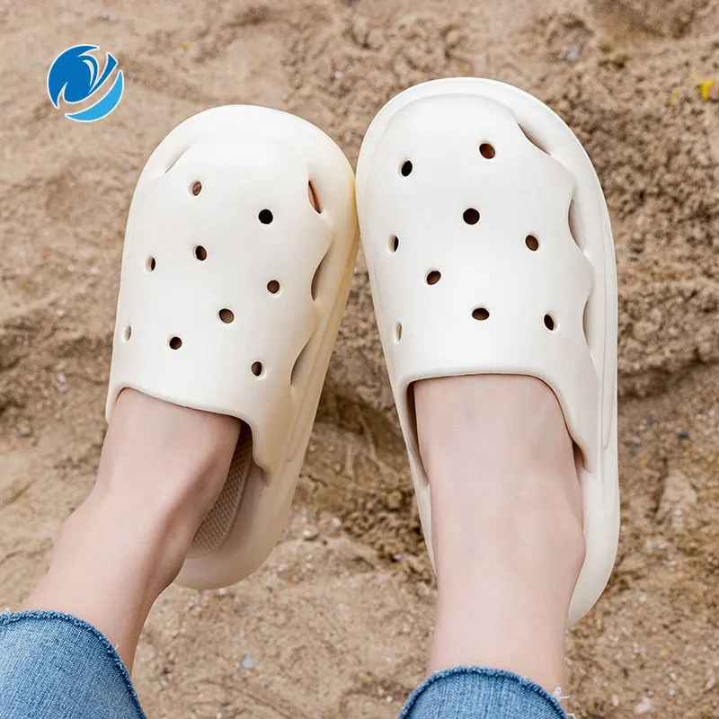 

Mo Dou Women's Slippers Summer EVA Soft Thick Sole in Offices Home Shoes Crocs Breathable for Men Non-slip Wearable for Couples