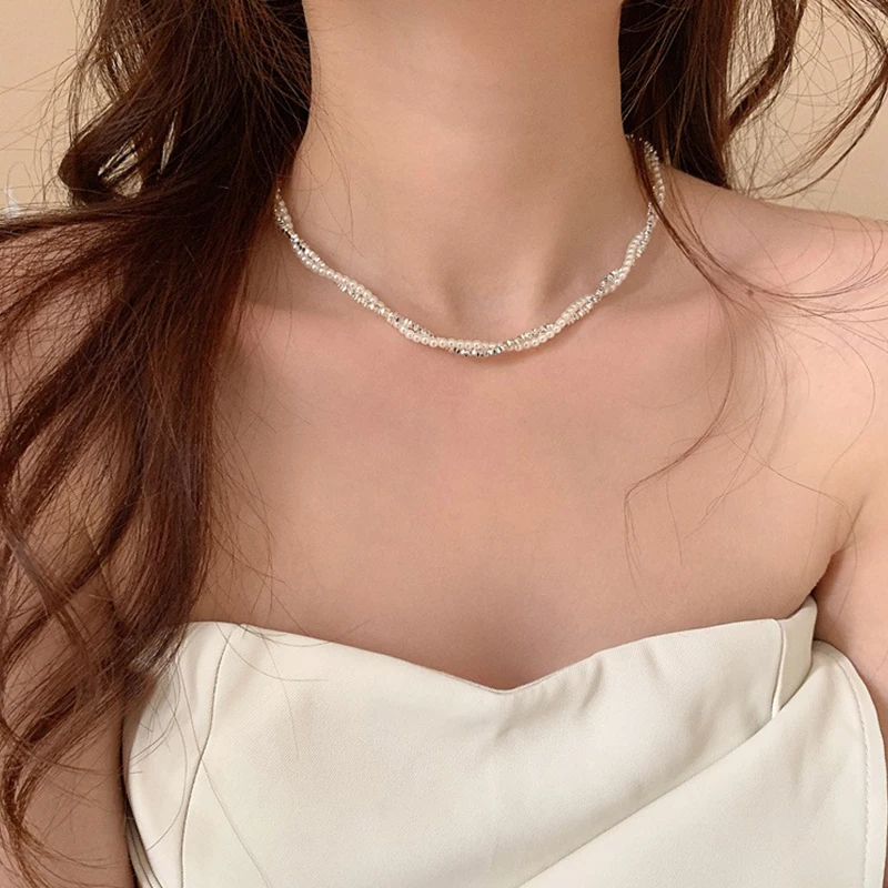 

Summer double love pearl necklace 2023 new explosive models collarbone chain female simple niche design sense necklace