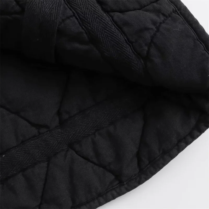 Рисунок 5 - Женское осенне-зимнее пальто с