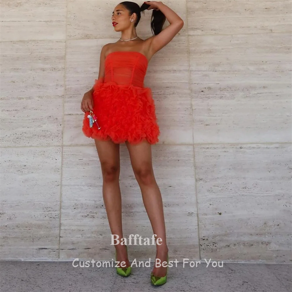 Тюлевые платья на выпускной с оборками выше колена