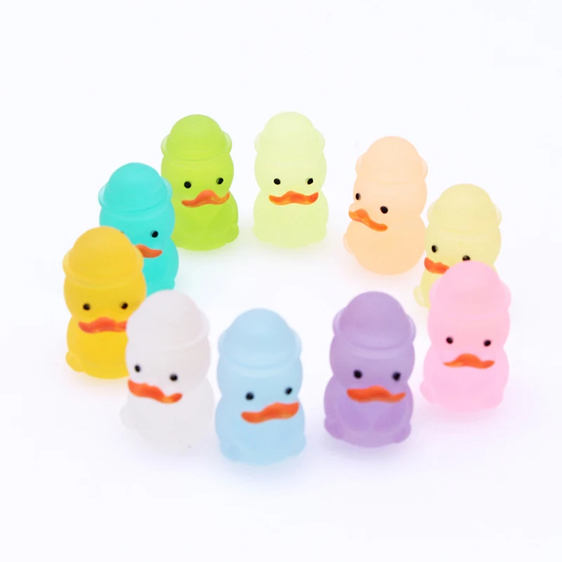 Рисунок 3 - разноцветная кукла-утка