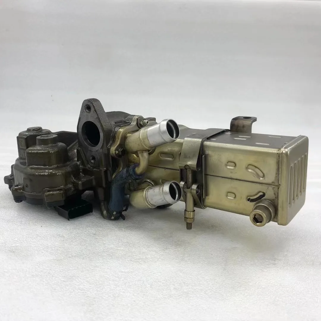 

Foton Cummins ISF2.8 Engine Exhaust Gas Recirculation EGR Valve Assembly 5309069 Cooler Assembly 5308965