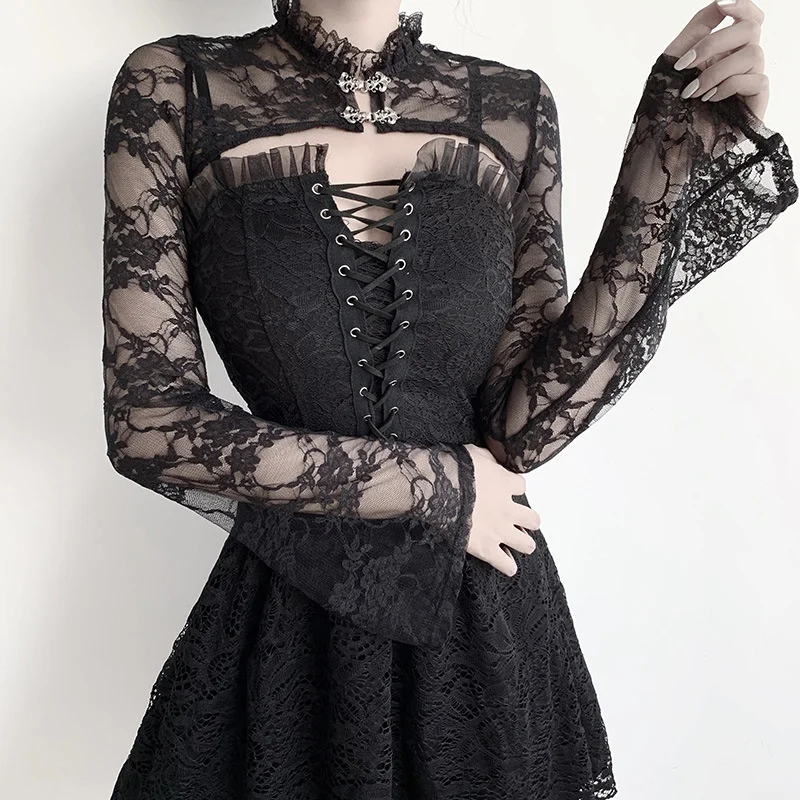 

New Fashion Women Goth Top Lace Patchwork Floral Printing Round Neck Pullover Gothic Style Ladies Top For Autumn