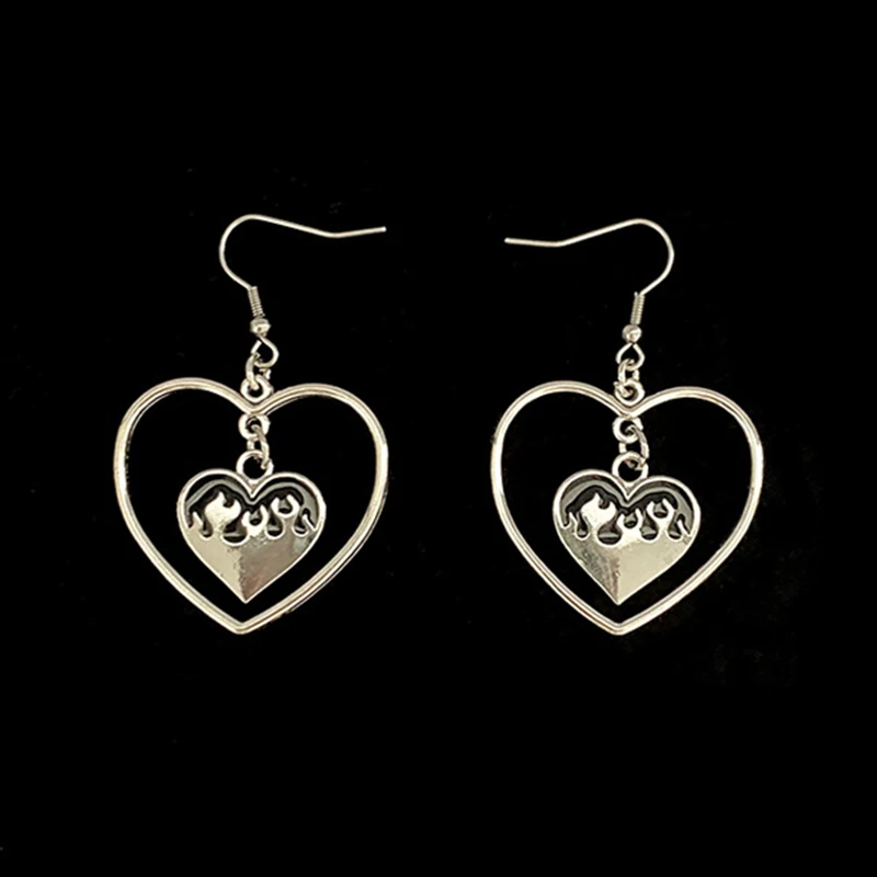

Y2K Jewelry Metal Flame Heart Earrings For Women Fashion Retro Punk Geometric Sweet Earrings Charm 90s Aesthetic Jewelry