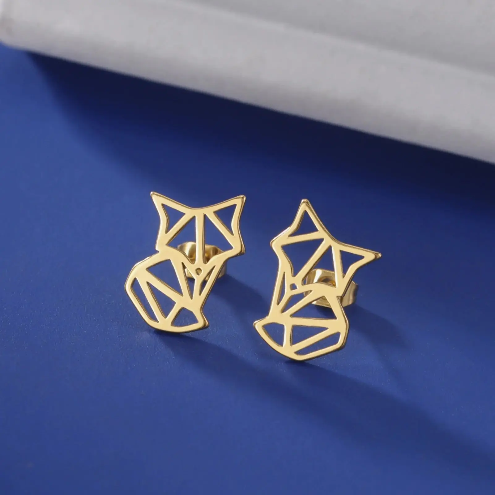 1 пара серьги-гвоздики из нержавеющей стали