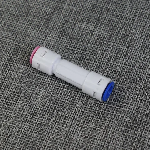 Обратный клапан 1/4", пластик