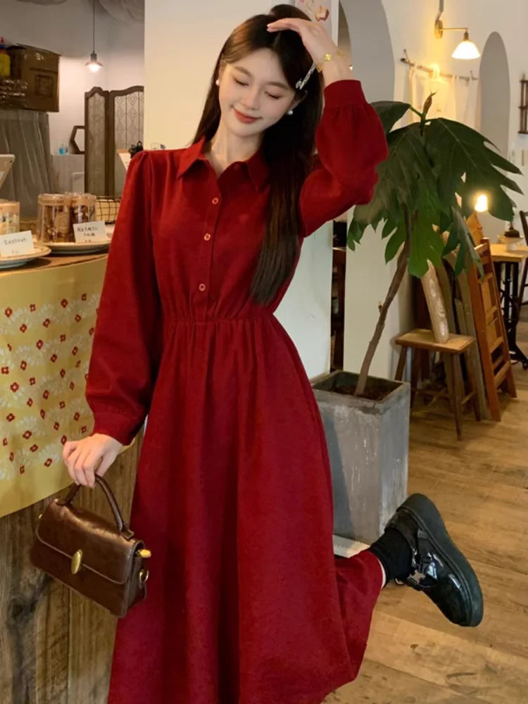 Plus size Chubby Girl French sle Retro Red Waist Hugging Velvet Dress Women Autumn and Winter Design Sense Graceful Vest Set