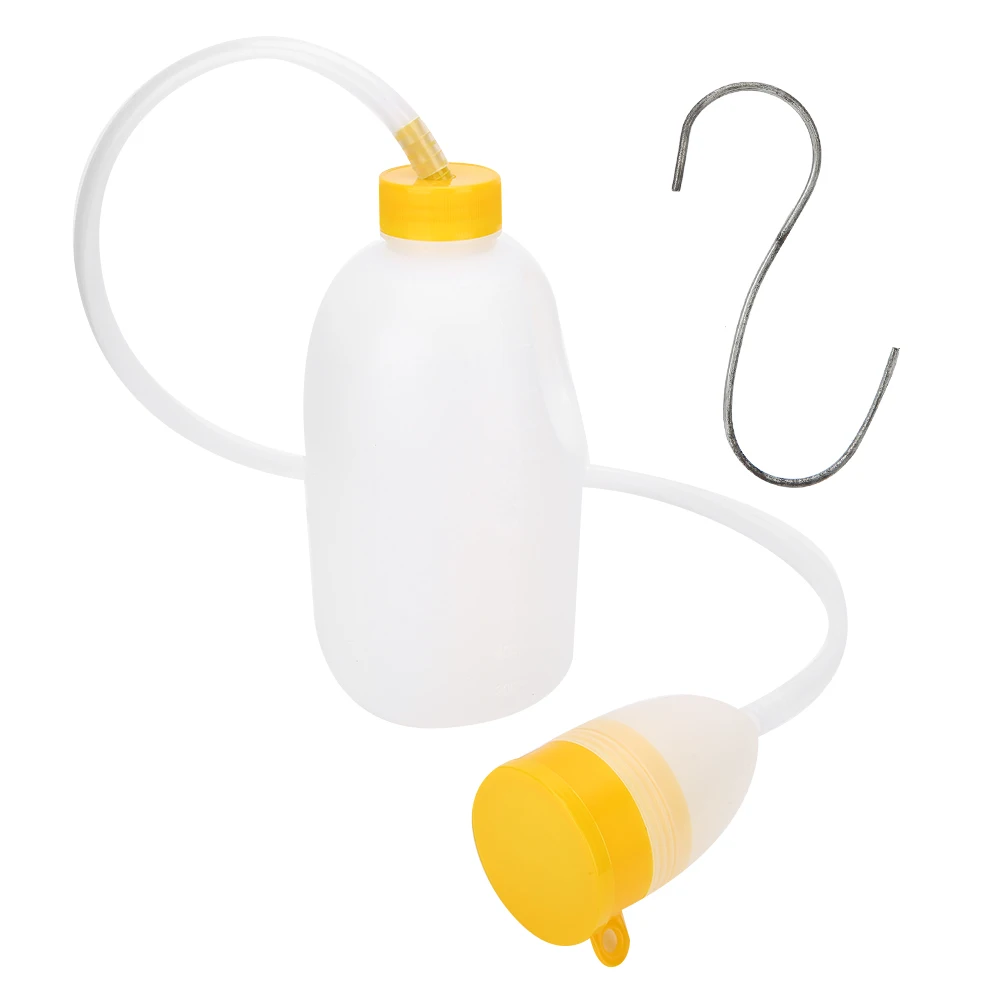 

PVC 1700ml Portable Home Hospital Male Pee Bottle Urine Collector Storage with Pipe for Bedridden Patients