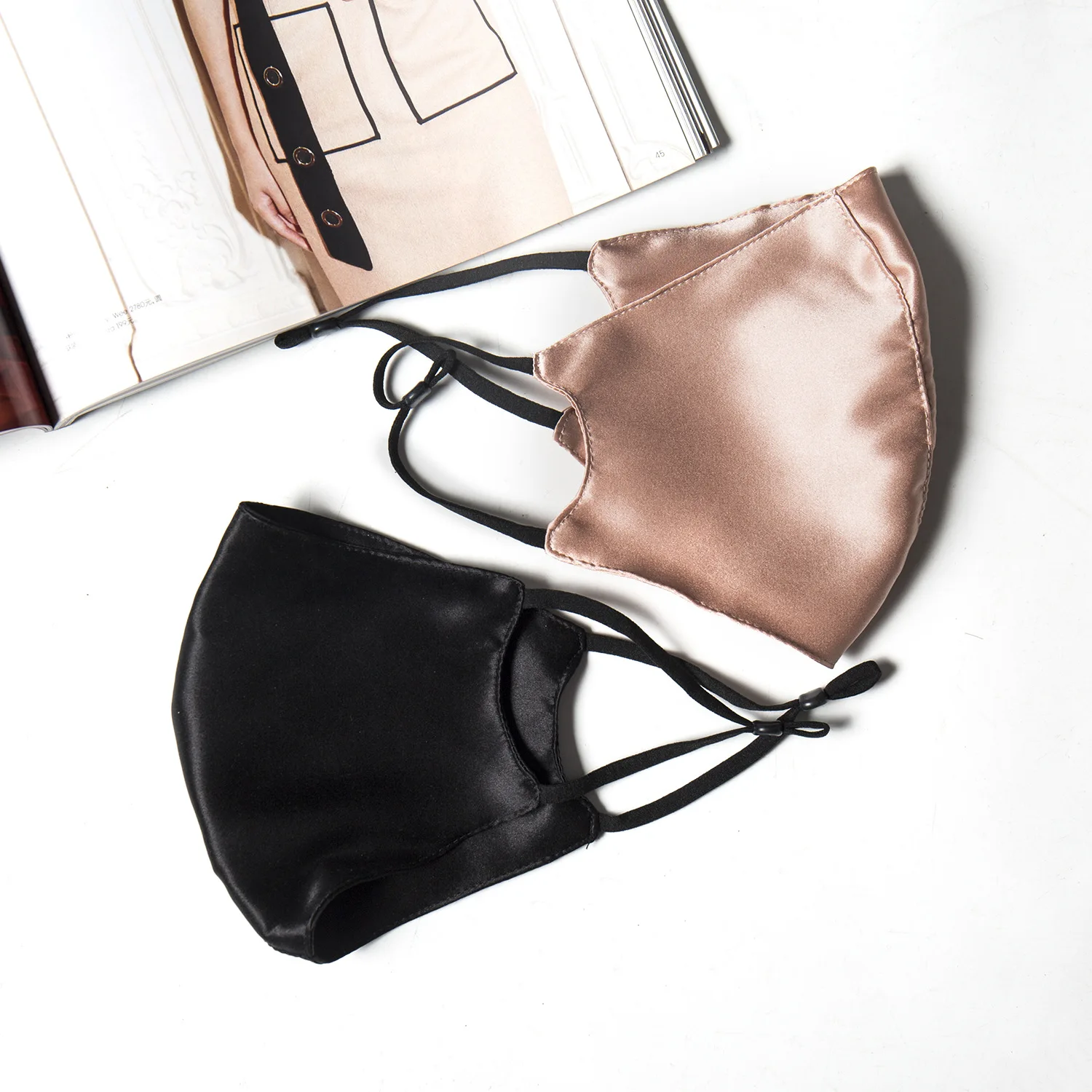 Рисунок 4 - Двухсторонняя маска из 100% шелка