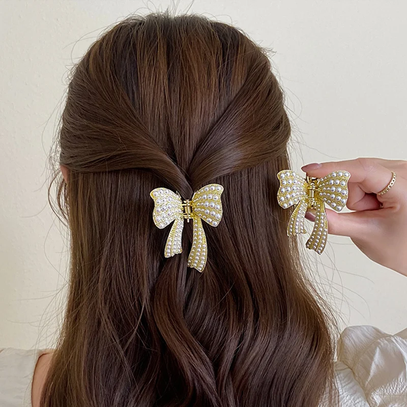 

Fashion Pearl Butterfly Hair Claw Metal Inlaid Pearl Hair Clip Shark Clips Elegant Bow Grab Clip Women Girls Jewelry Accessories