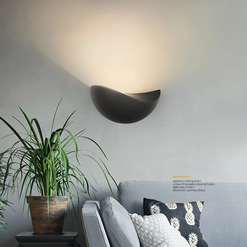 

Waterproof IP65 Outdoor Wall Light 5W LED Wall Lamp Indoor Hotel Corridor Sconce Lamp On The Wall For Home Interior Lighting